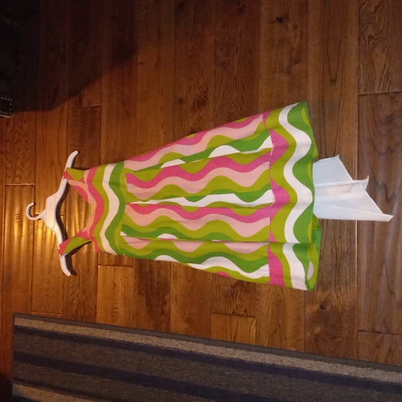 Adorable Girls  Dress 😍 - Picture 4 of 5